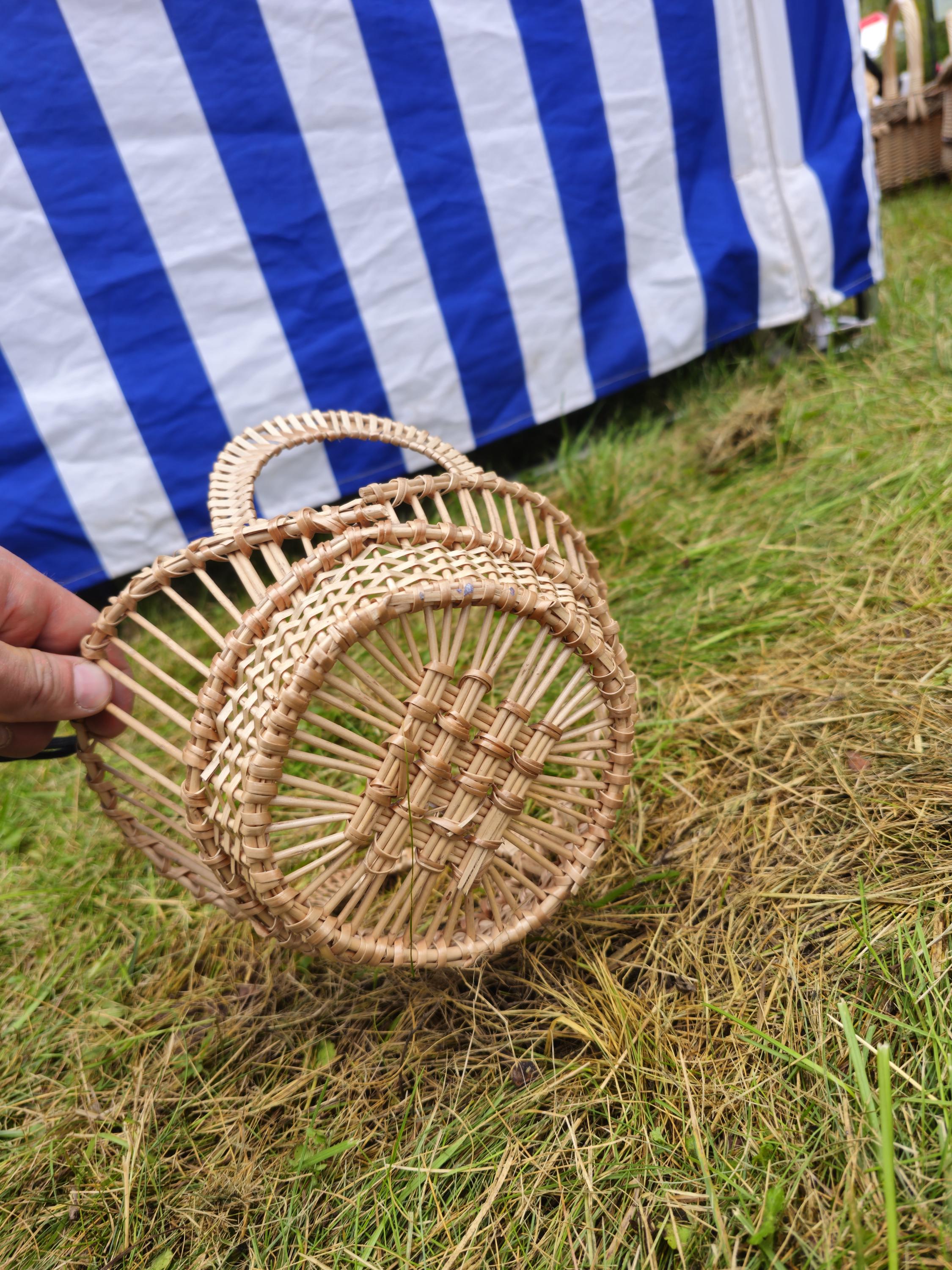 Rustic Open-Weave Willow Basket - Handwoven Decorative Bowl for Bread, Fruit or Display