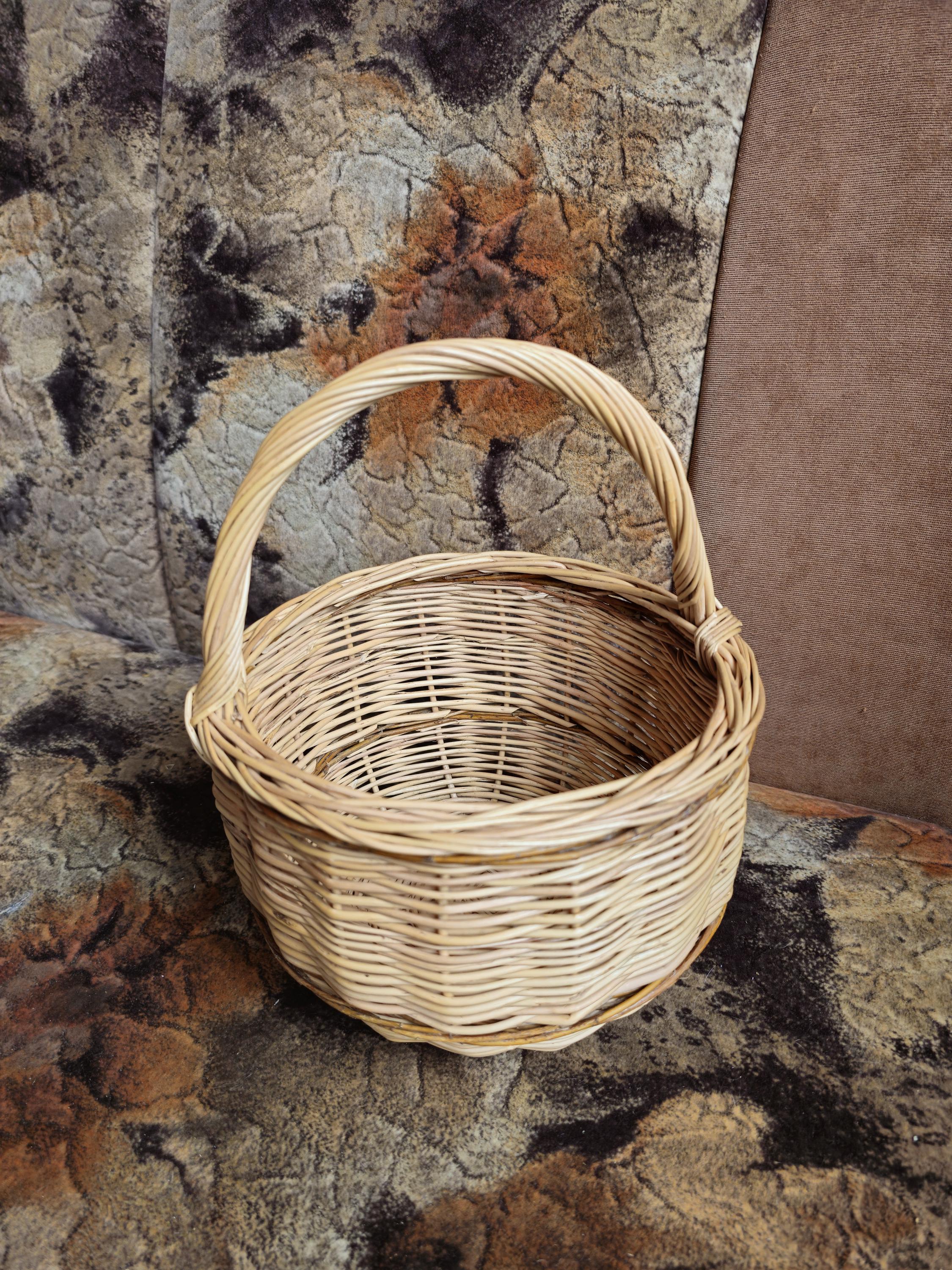 Handmade Willow Wicker Basket with Handle: Rustic Foraging &amp; Home Decor