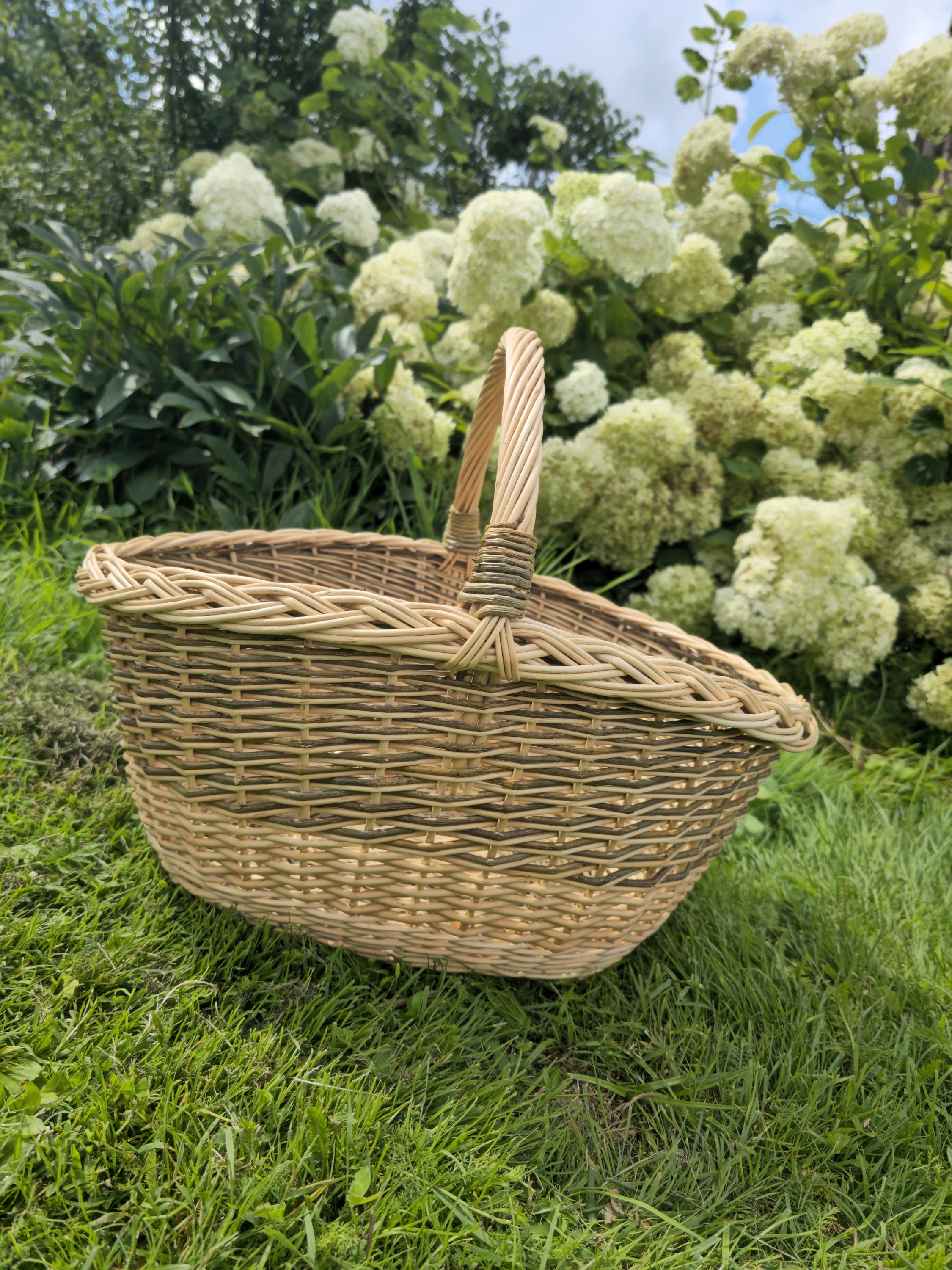 Large Wicker Basket with Sturdy Handle - Large Handmade Decorative Storage