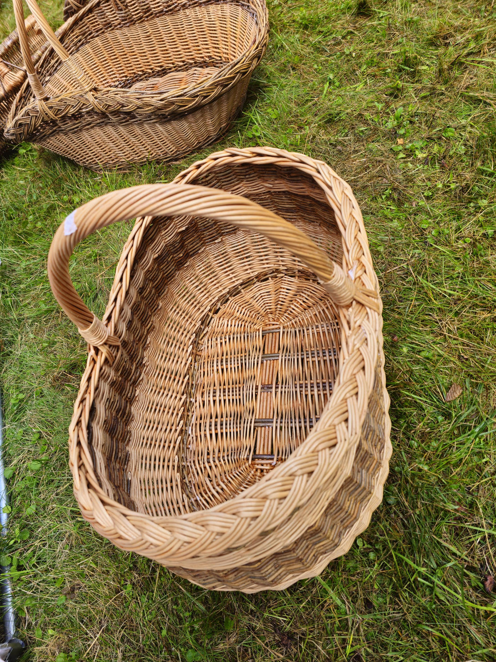Braided Rim Large Wicker Gathering Basket - Rustic Handwoven Willow Foraging Basket