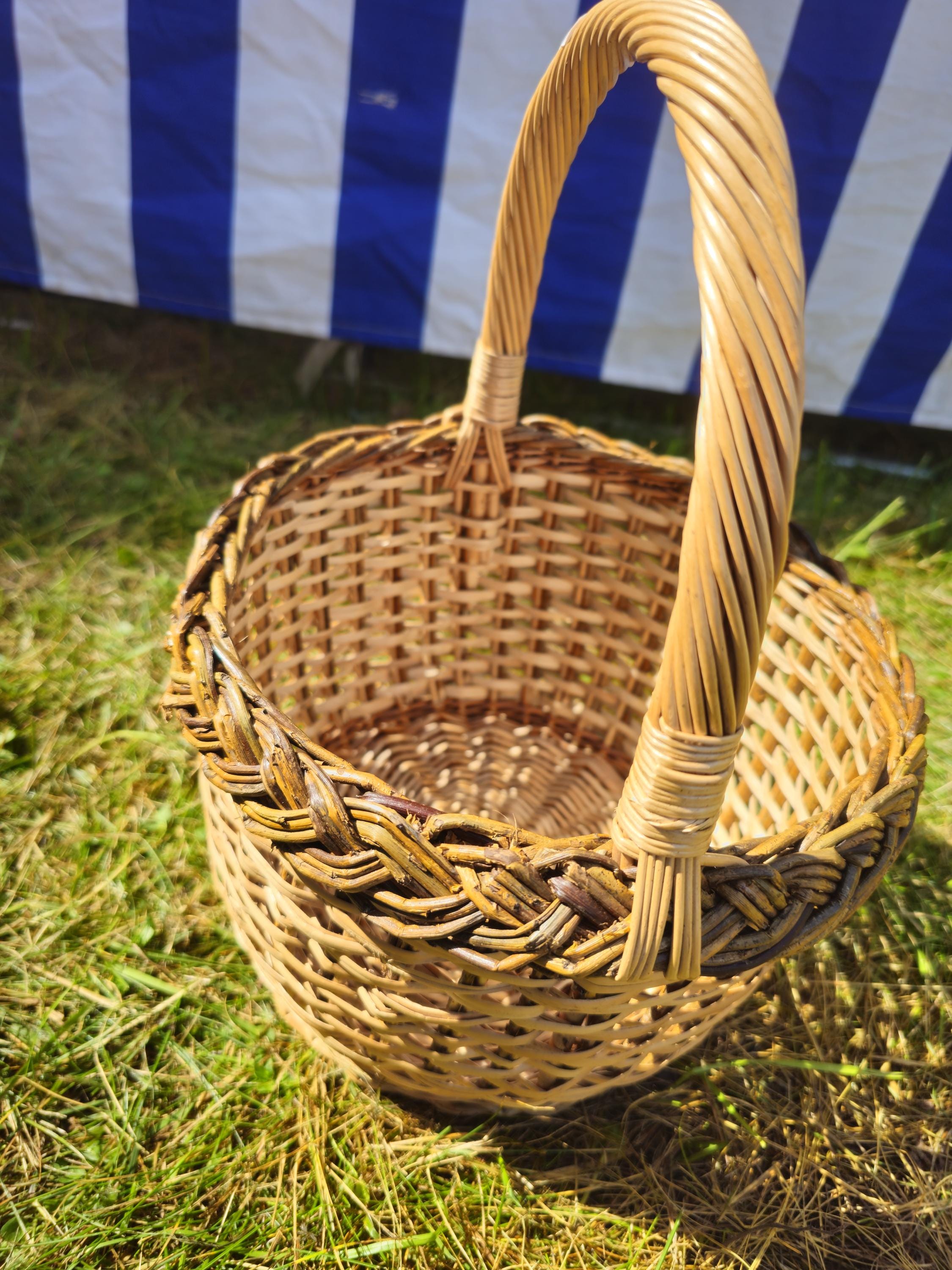 Round Wicker Basket - Handwoven Natural Storage