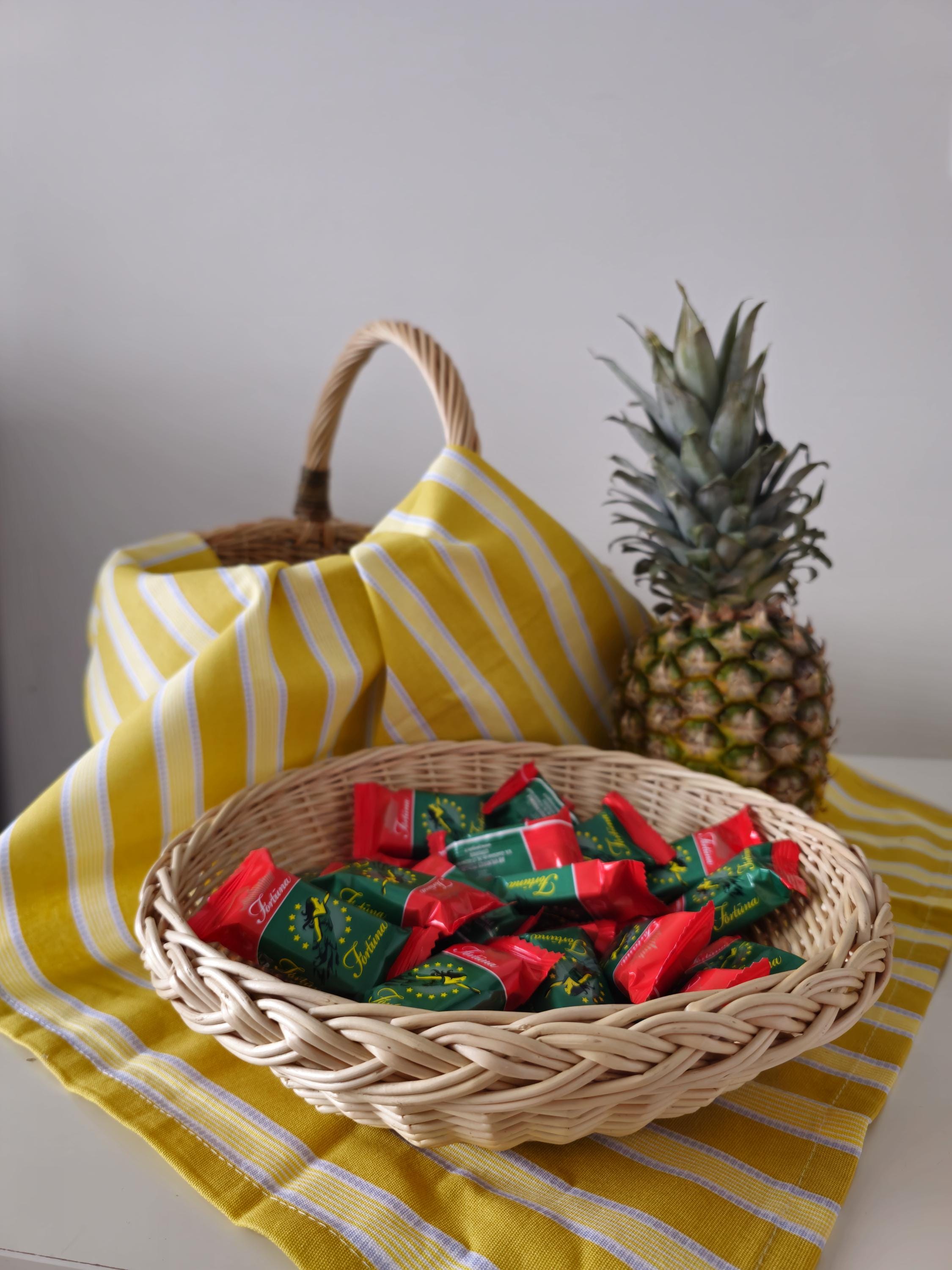 Rustic Wicker Plate - Handwoven Natural Table Centerpiece - Farmhouse Decorative Tray