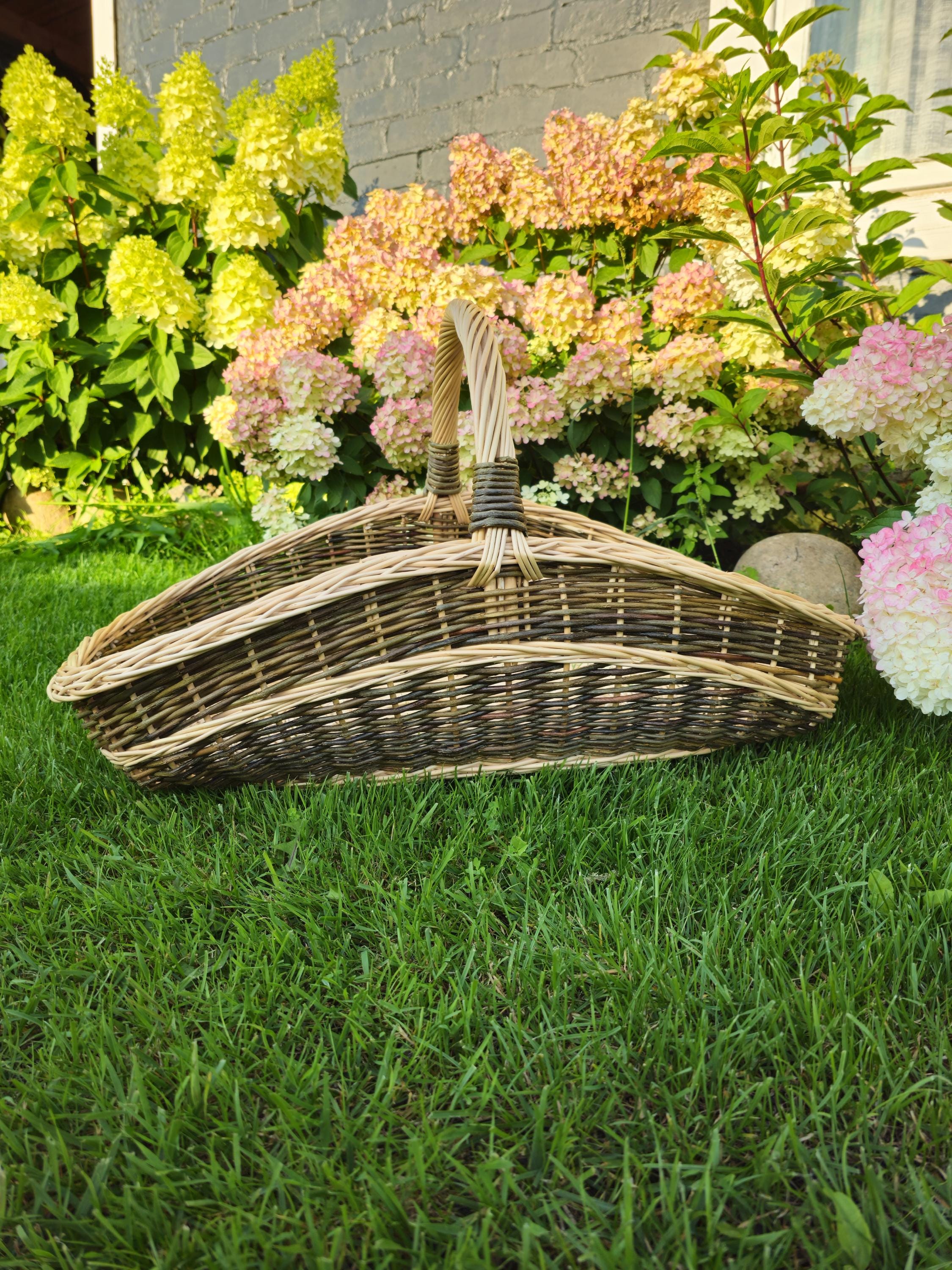 Extra-large Wicker Basket | Two-Tone Willow Trug for Foraging &amp; Flower Gathering | Rustic Farmhouse Decoration