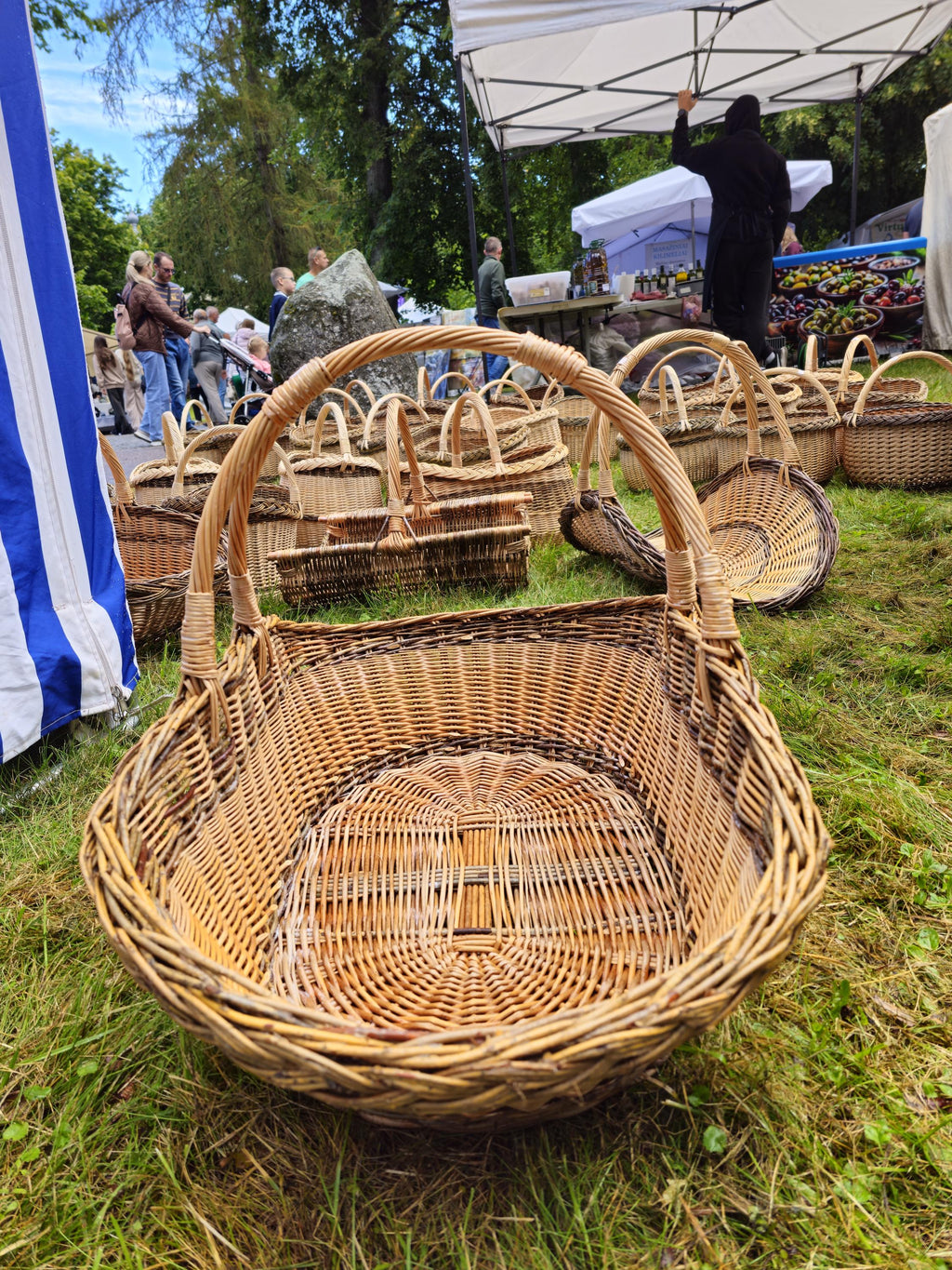 Extra Large Rustic Wicker Basket with Braided Rim - Handwoven Willow Basket for Gathering &amp; Storage