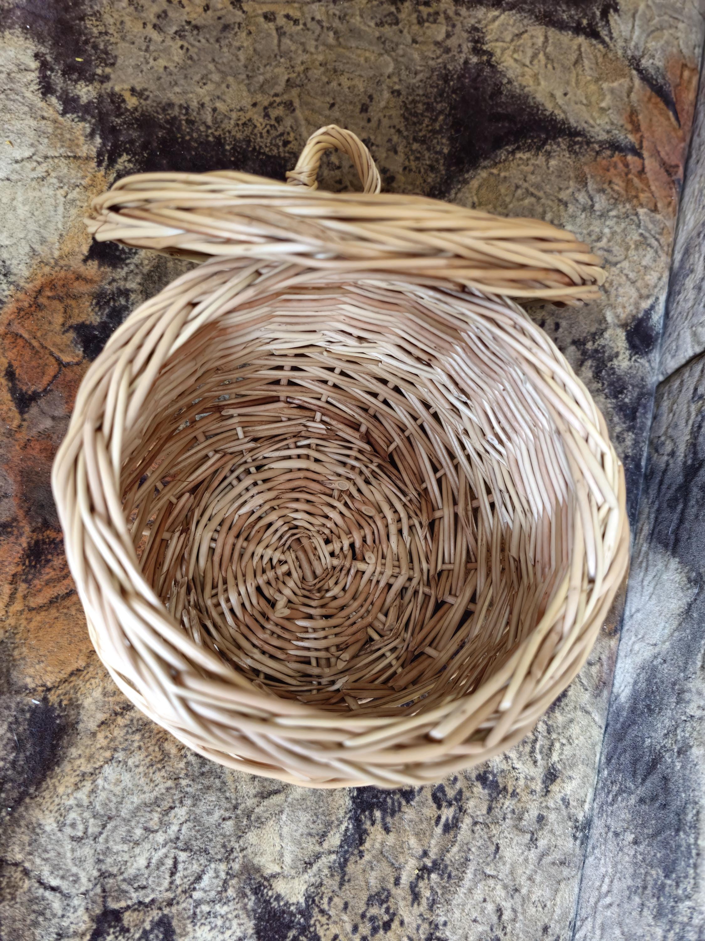 Handwoven Willow Basket Jar with Lid: Rustic Kitchen &amp; Home Decor