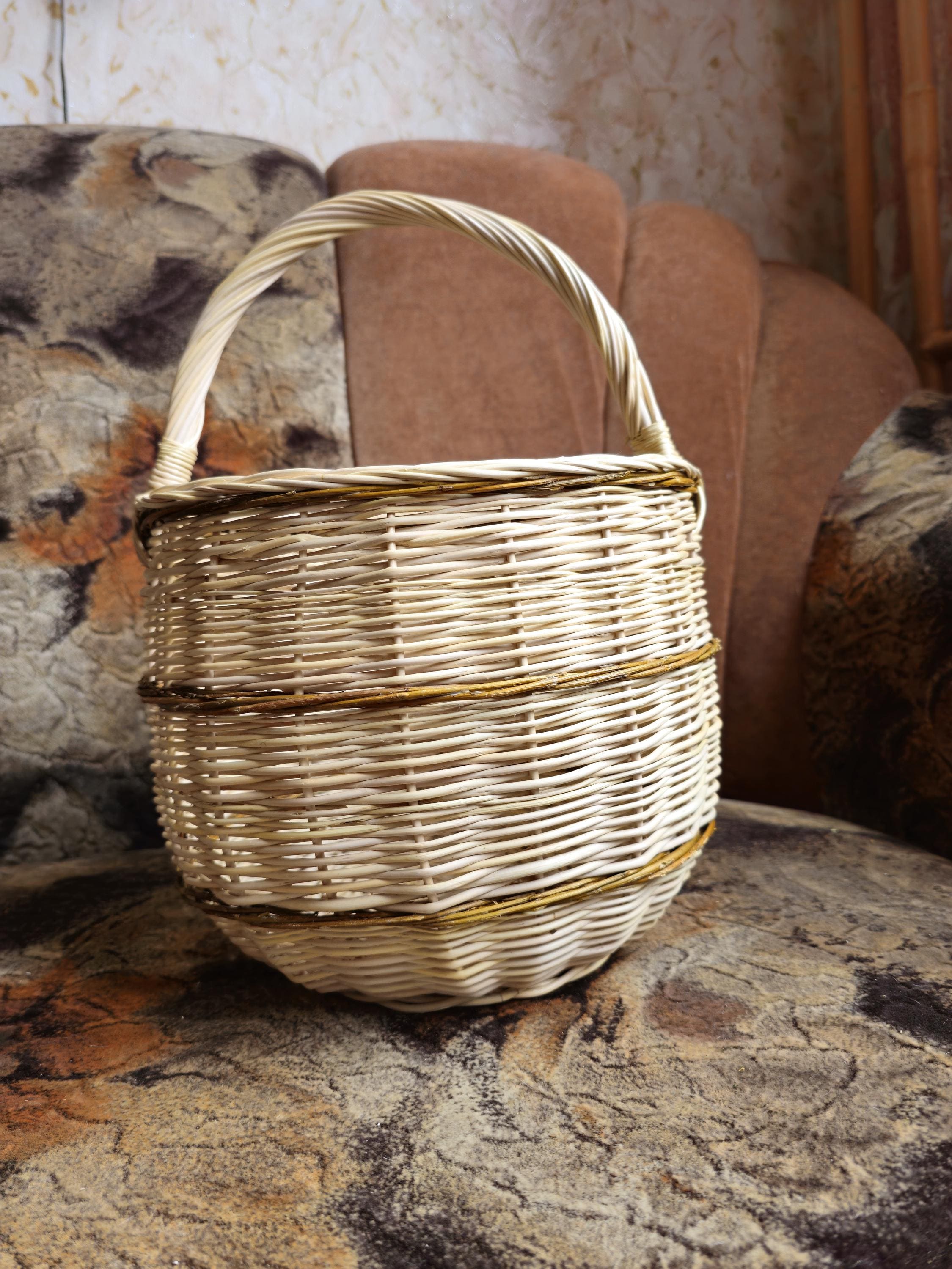 Rustic Handwoven Wicker Basket - Traditional Gathering Basket