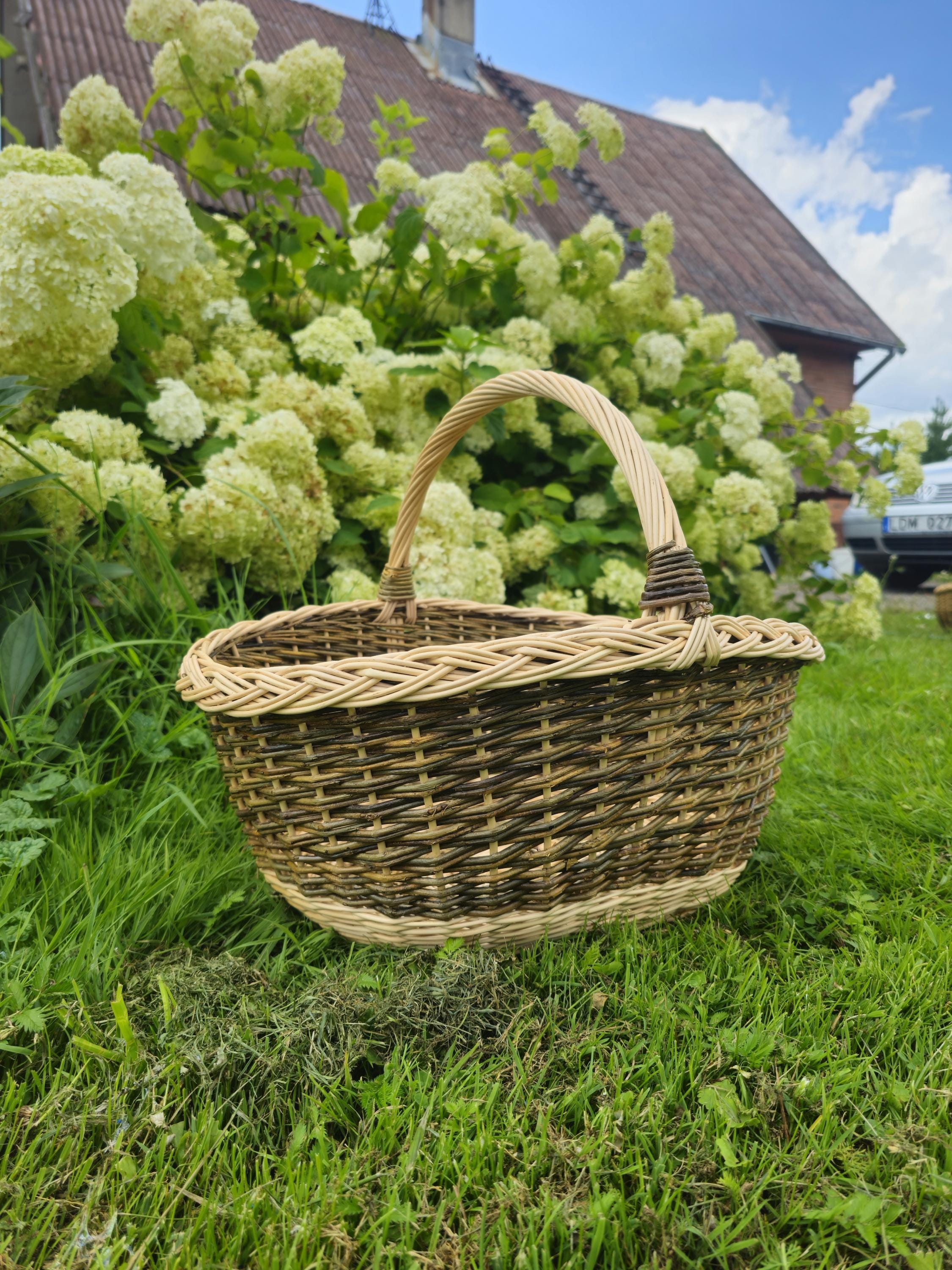 Large Wicker Basket with Sturdy Handle - Large Handmade Decorative Storage