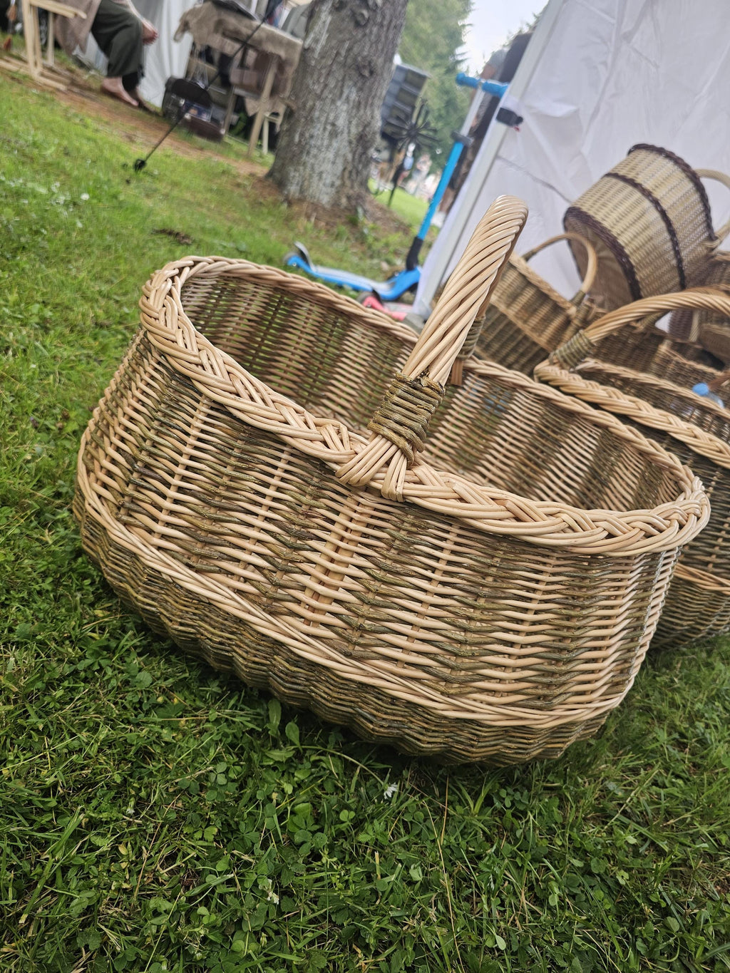 Extra Large Handwoven Wicker Basket: Rustic Blanket &amp; Pillow Storage
