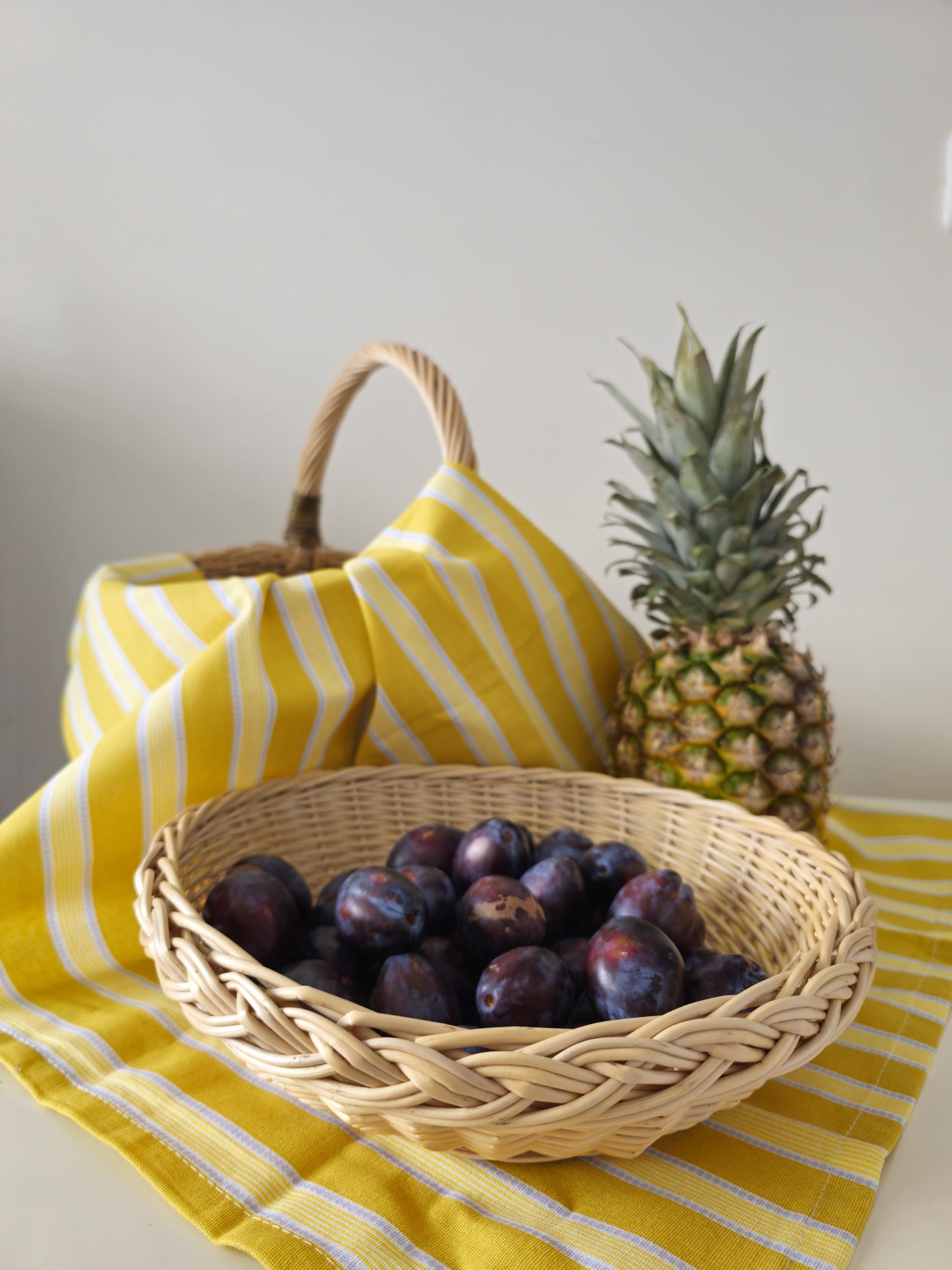 Rustic Wicker Plate - Handwoven Natural Table Centerpiece - Farmhouse Decorative Tray