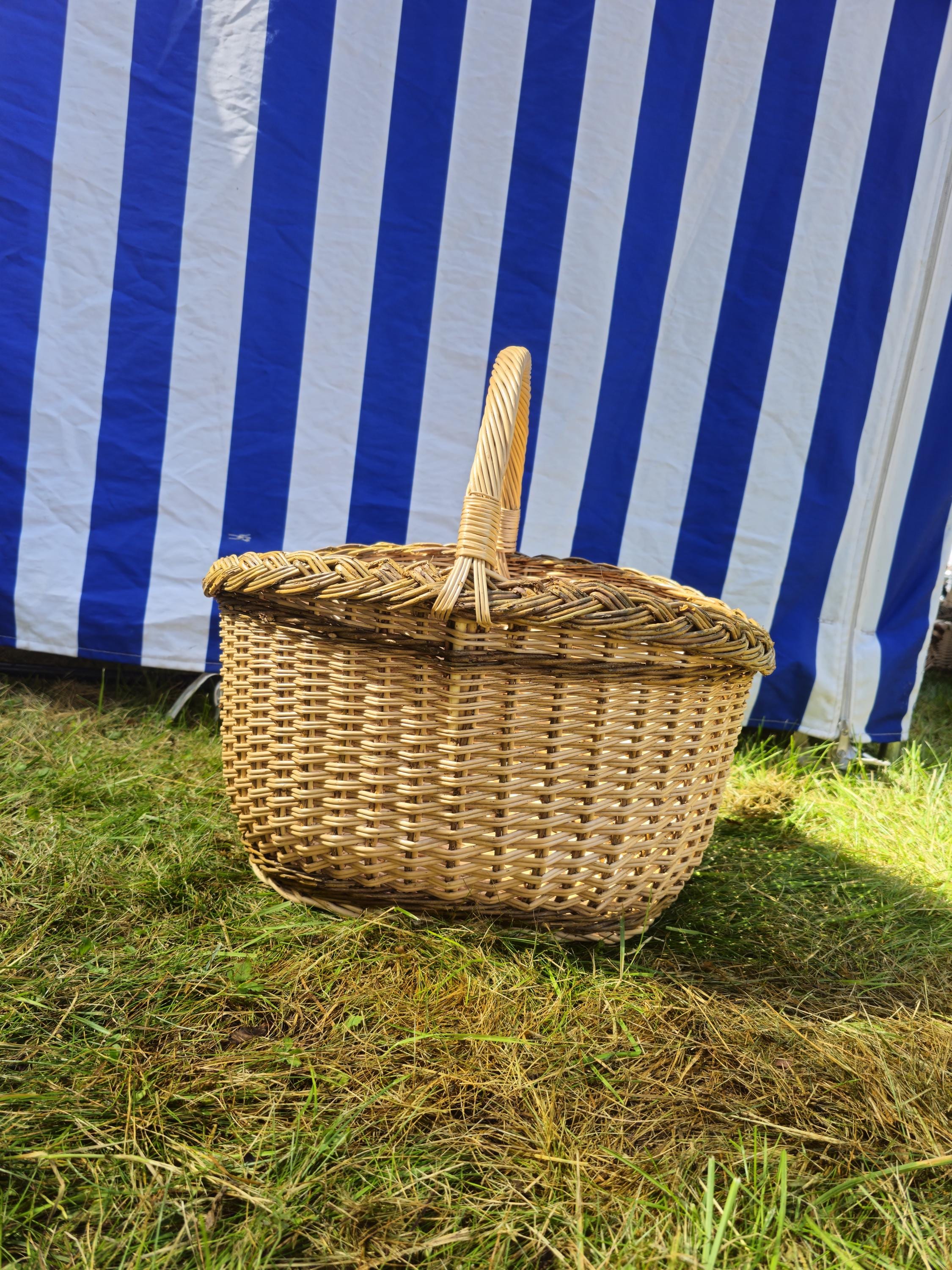 Large Oval Wicker Basket with Rustic Finish - Handwoven Willow Foraging &amp; Storage Basket