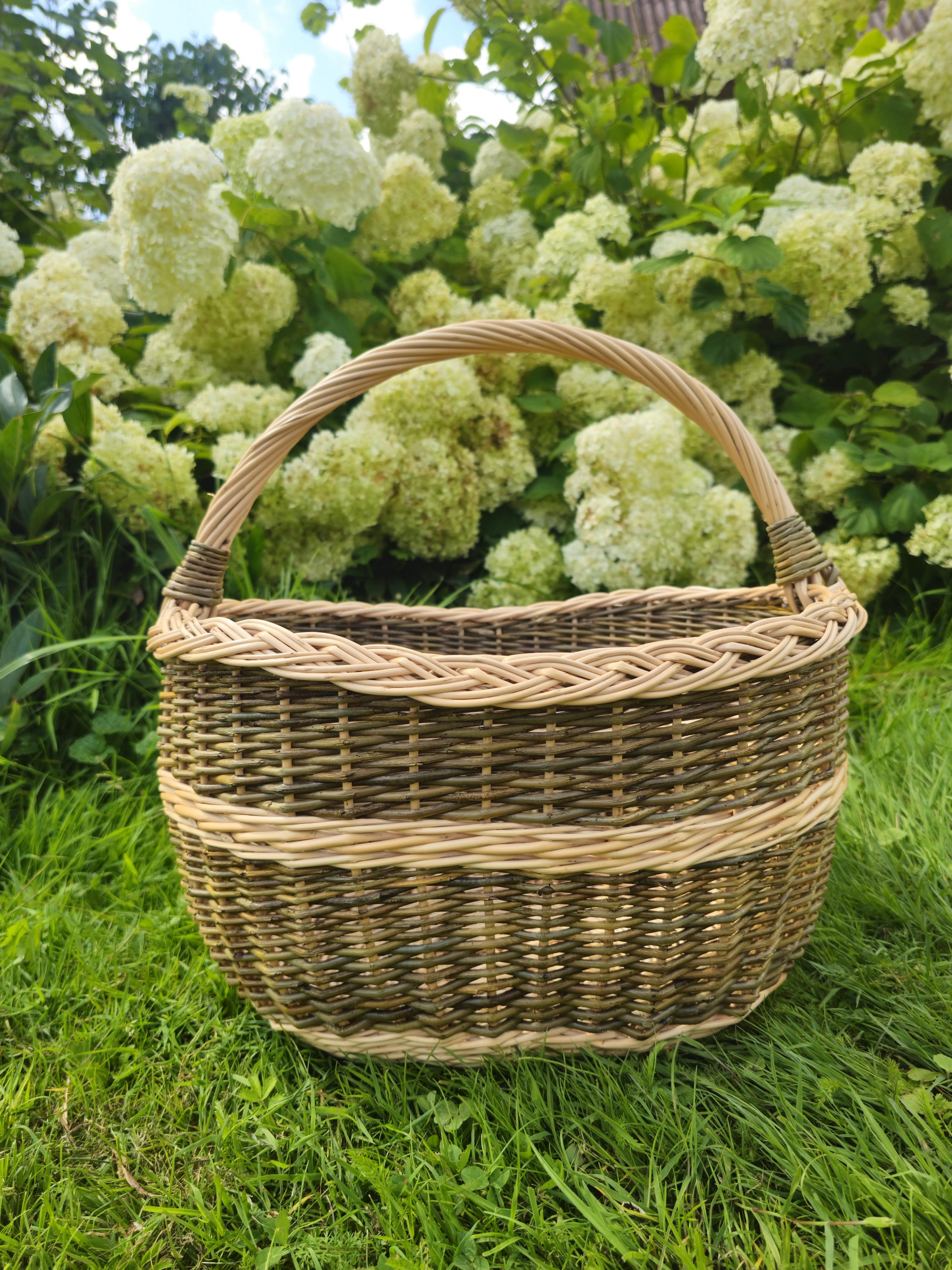 Rustic Handwoven Wicker Basket - Small yet Mighty Storage for Home &amp; Garden