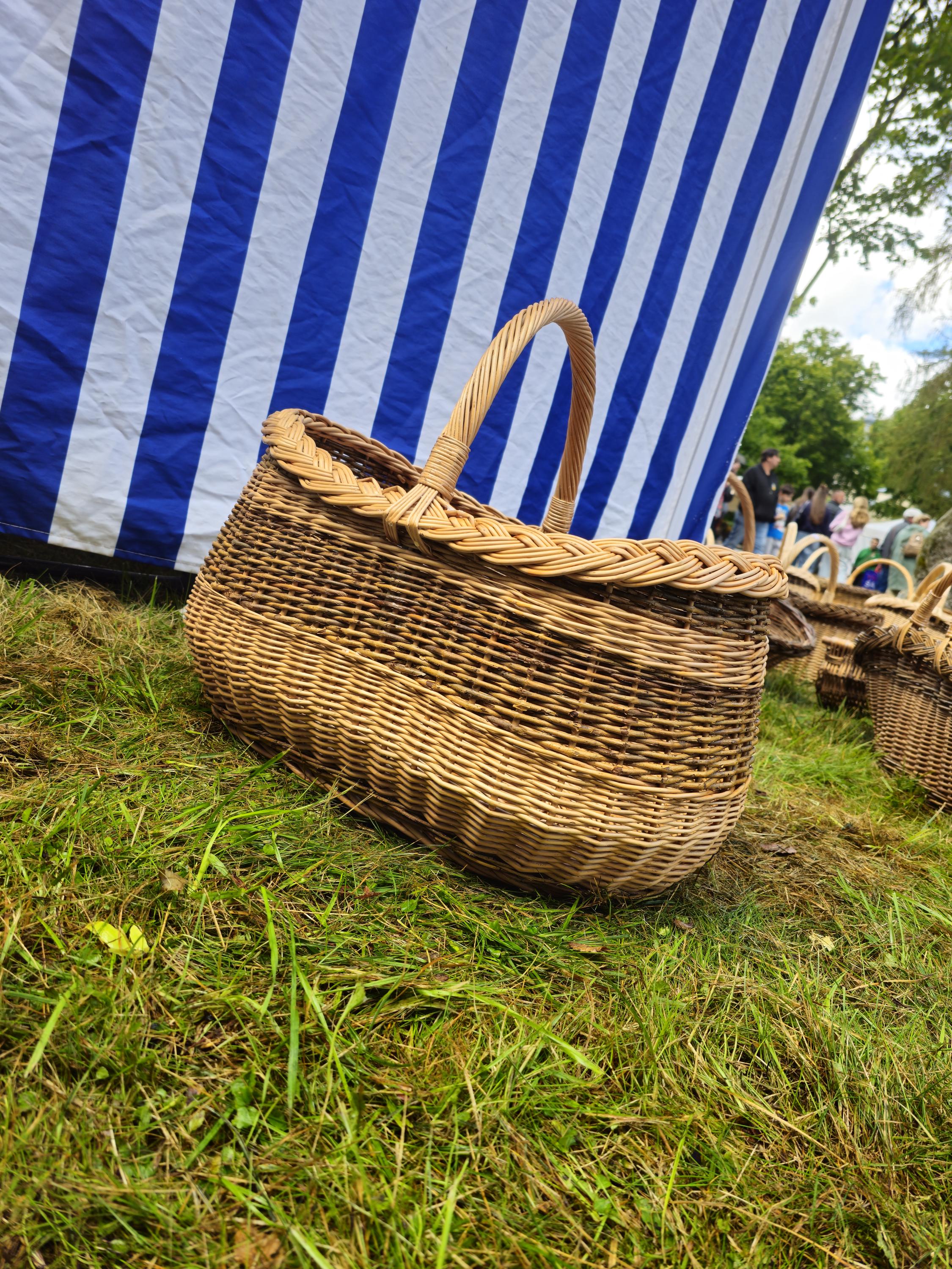 Braided Rim Large Wicker Gathering Basket - Rustic Handwoven Willow Foraging Basket